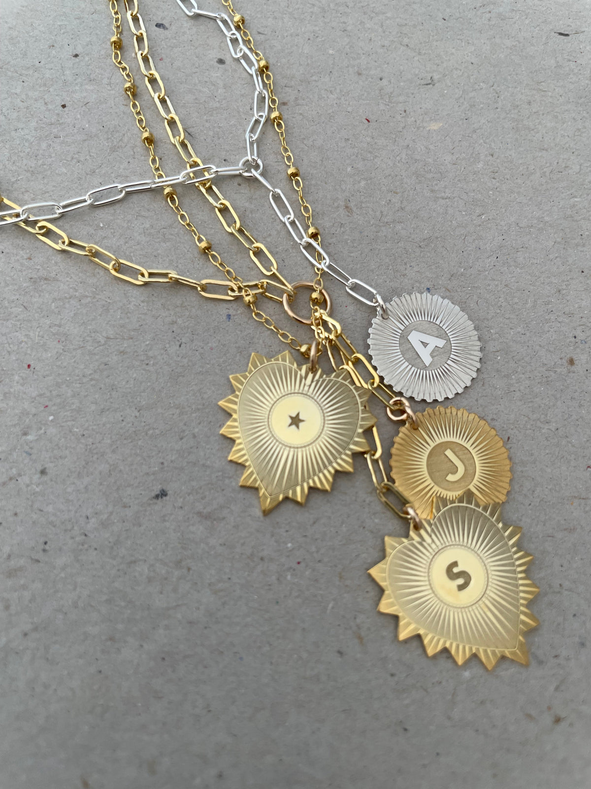 Vesta Initial Medallion Lariat Necklace | Custom Jewelry