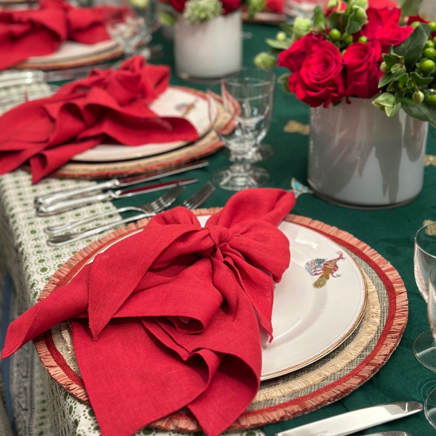 Bow extra large table runner, hunter green