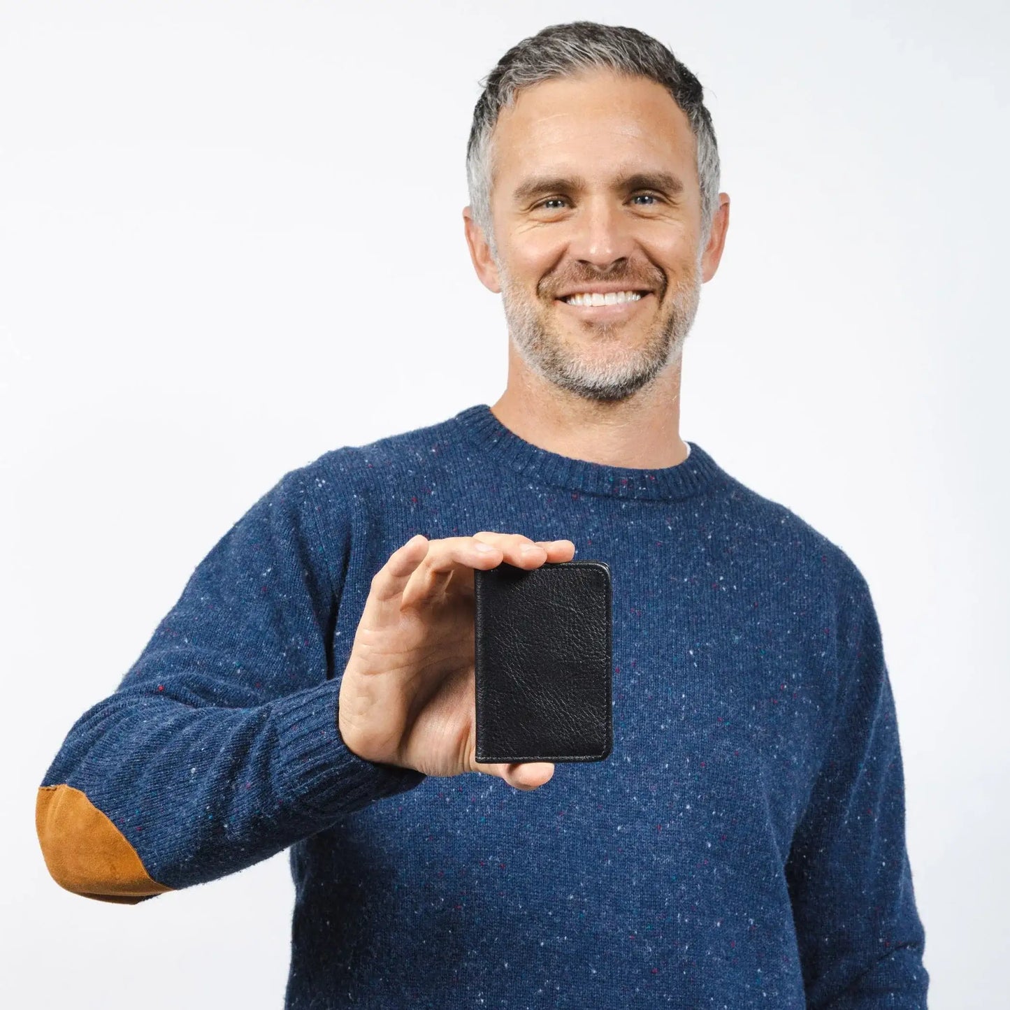 Compact Bifold with RFID protection - Black