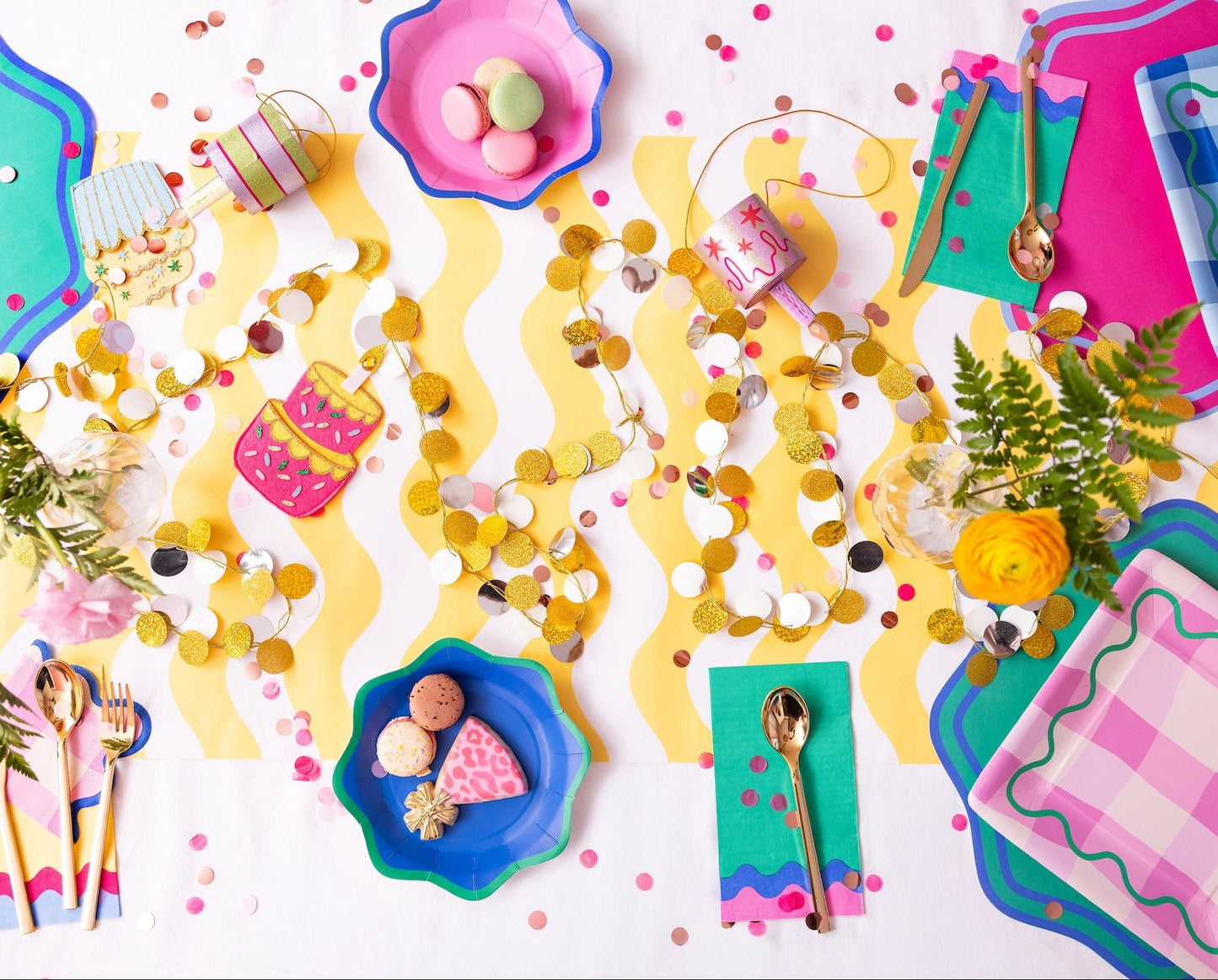 Colorwave Dessert Plates (10 ct)