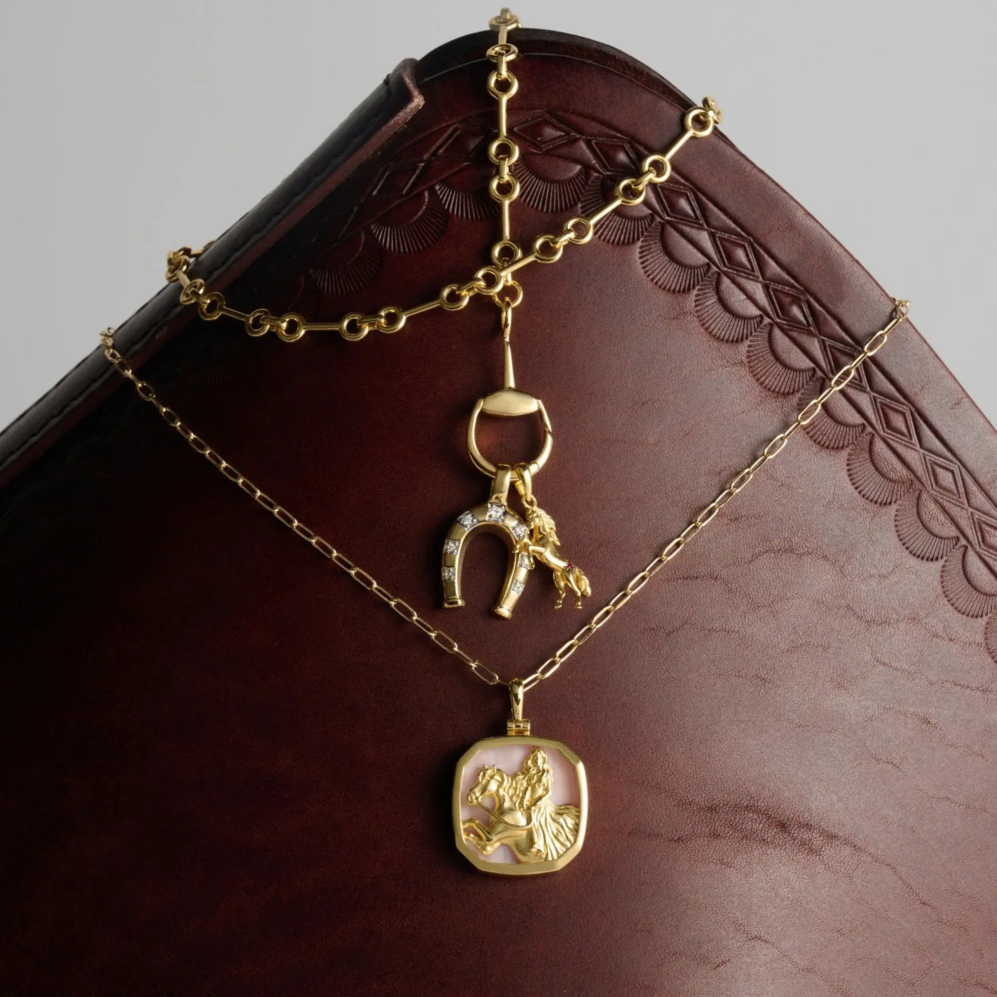 Horsebit Charm Link Necklace