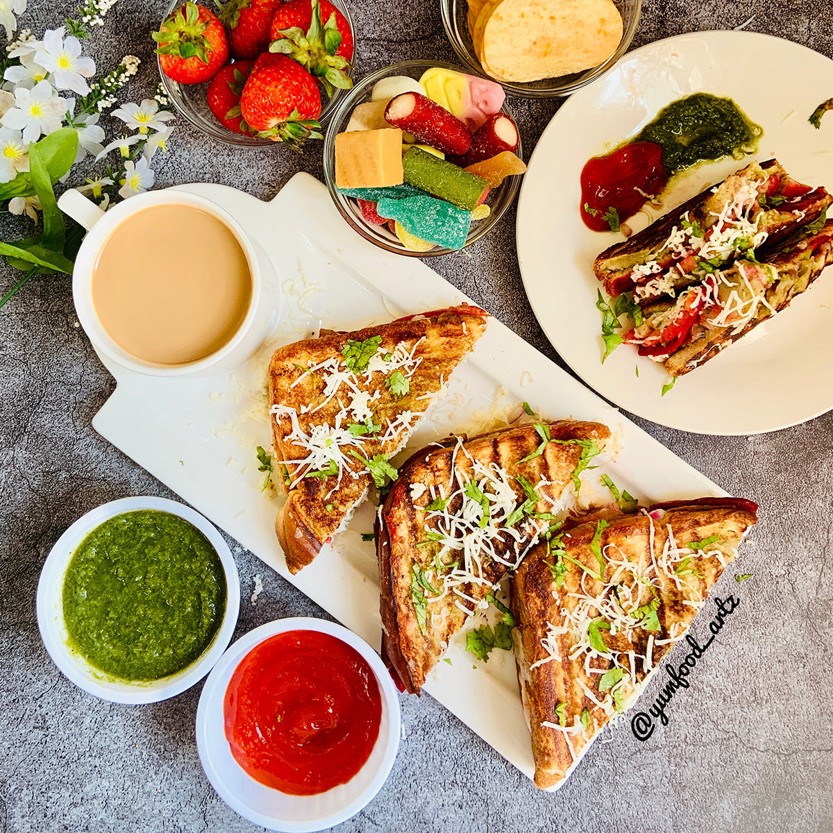 Small Dessert Plate with Teacup- set of 4