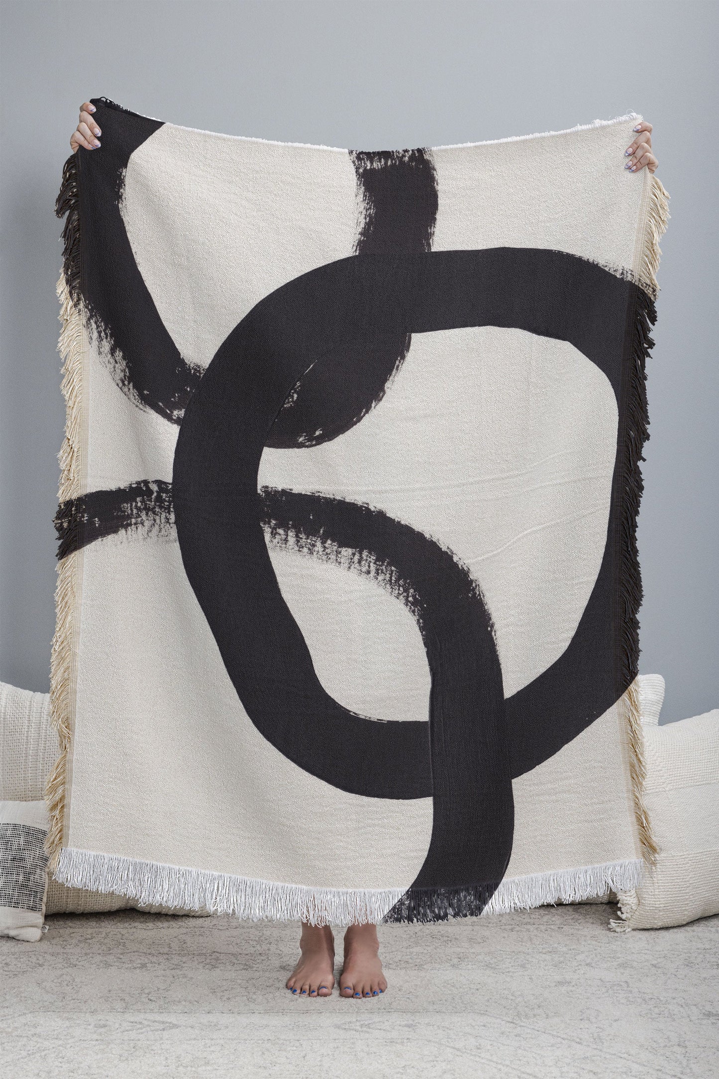 Circles Woven Throw Blanket - Midweight