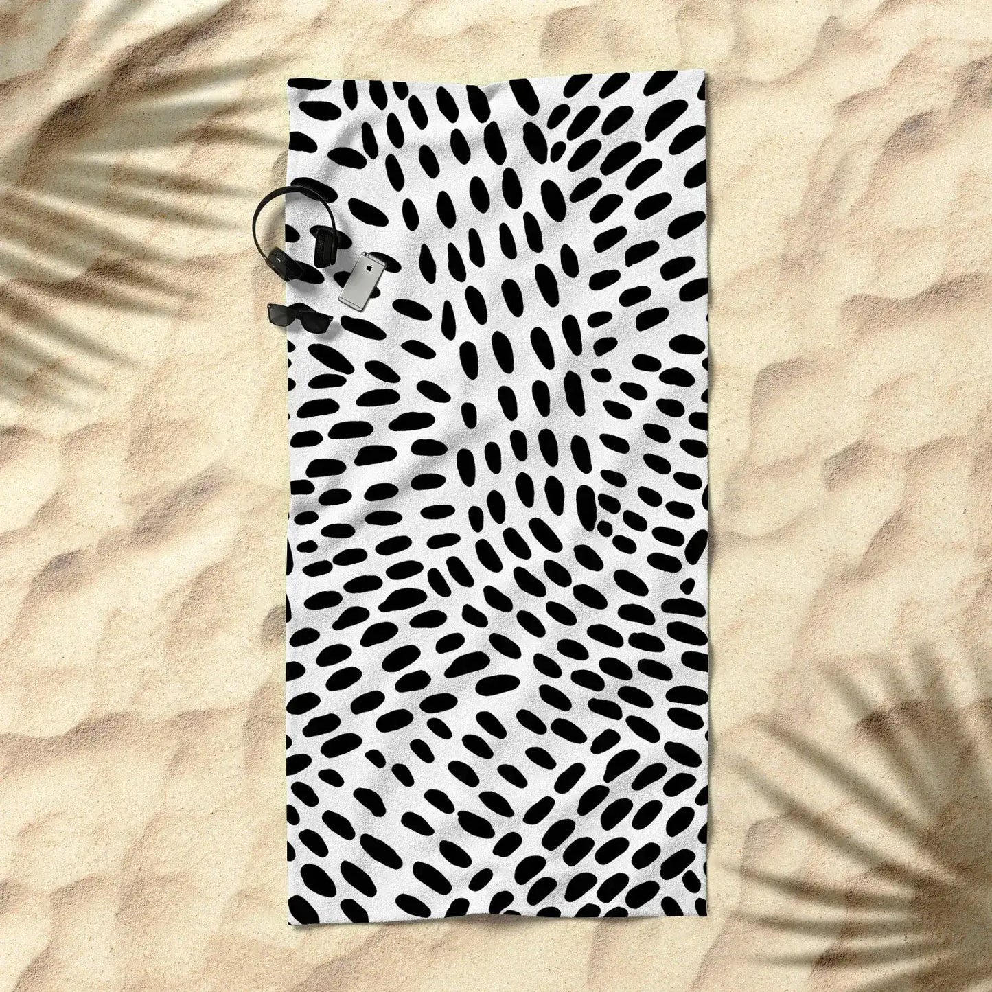Dot Lines Black and White Beach Towel
