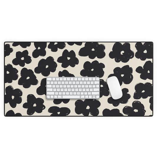 Black and White Daisy Pattern Desk Mat