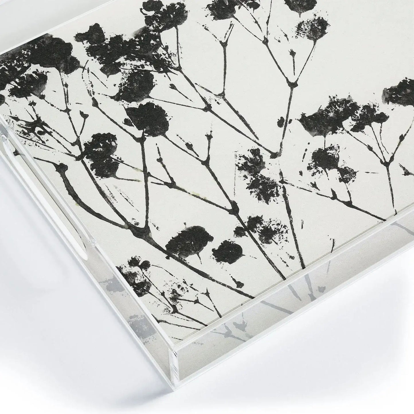 Gypsophila Acrylic Tray - Medium w/Handles