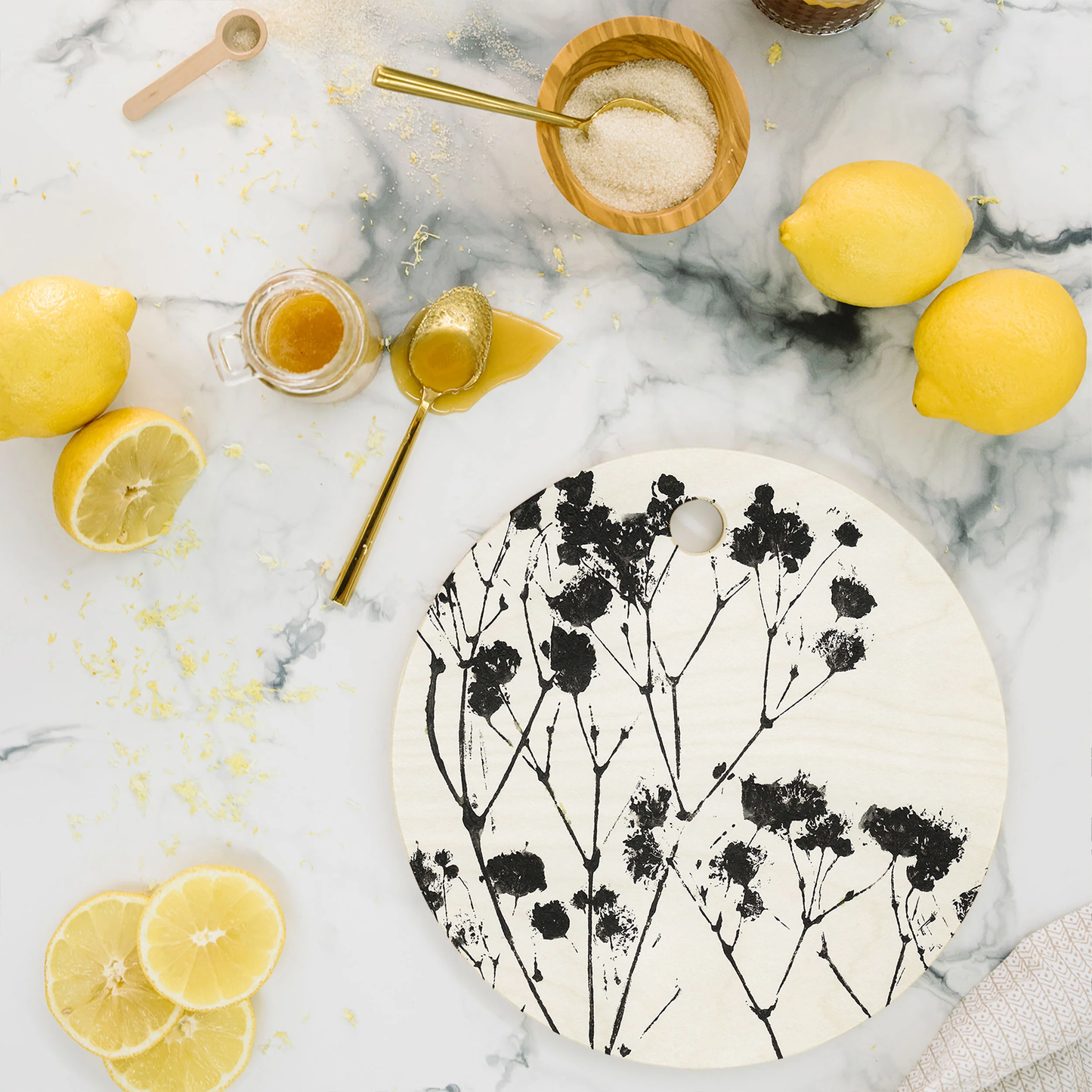 Gypsophila Round Bamboo Cutting Board