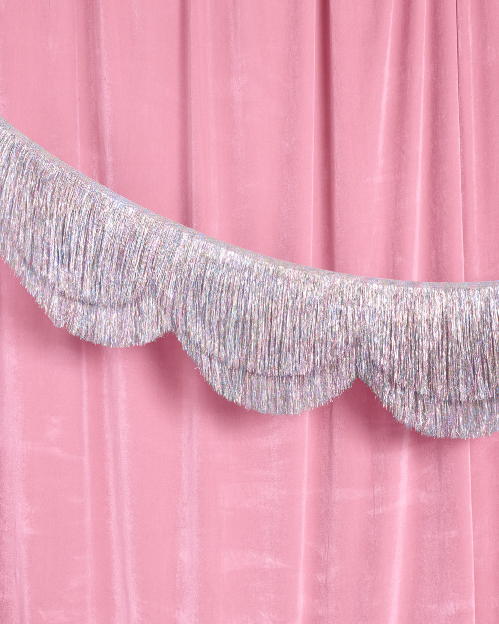 Shimmer Scallop Fringe - scalloped banner