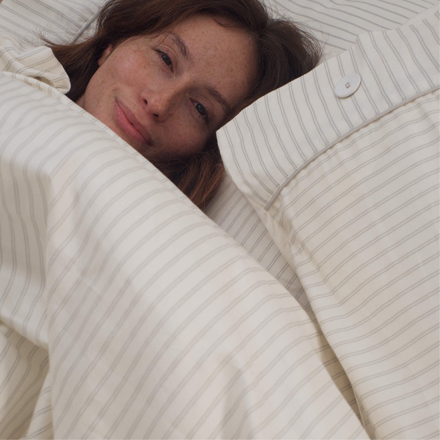 Perla Reversible Cotton Sateen Pillowcases