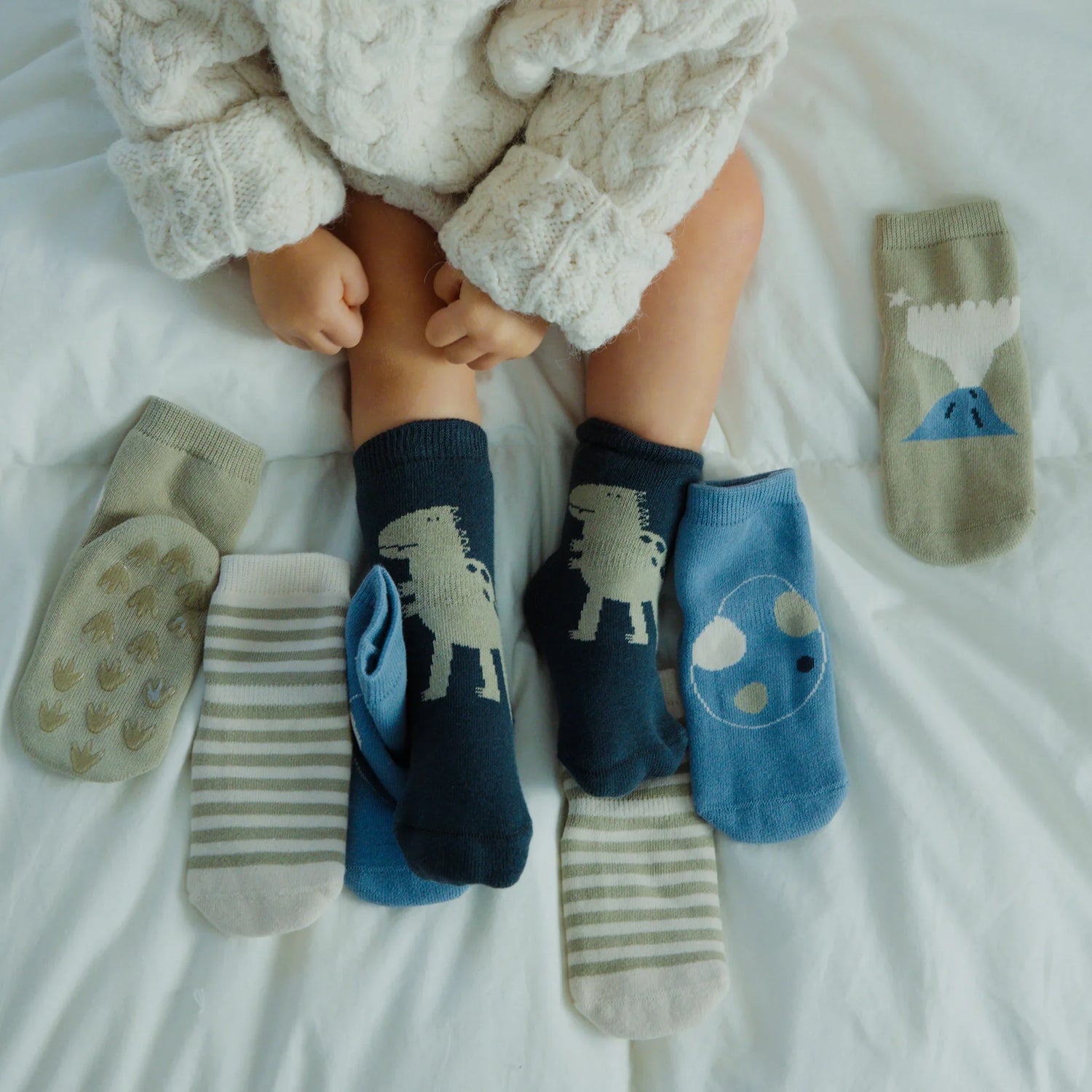 LITTLE YOGA SOCKS