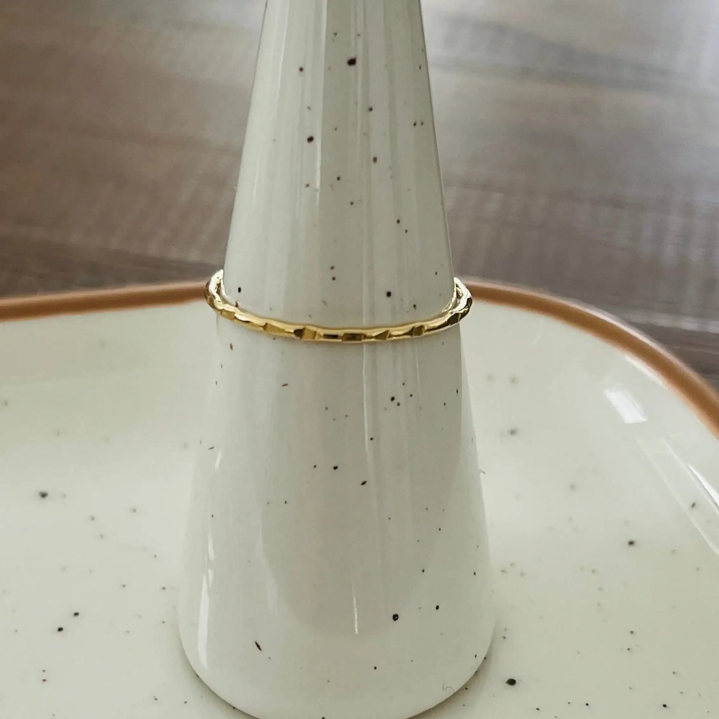 FACETED STACKING RING