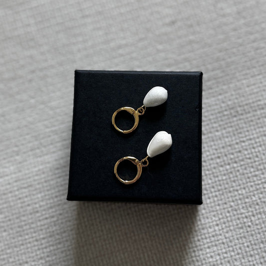 Claire Shell Earrings