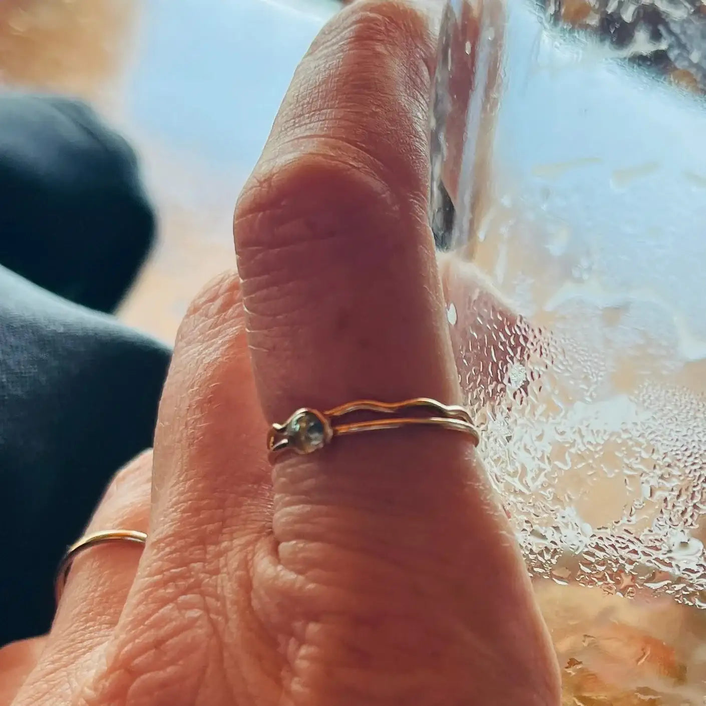 WAVE STACKING RING