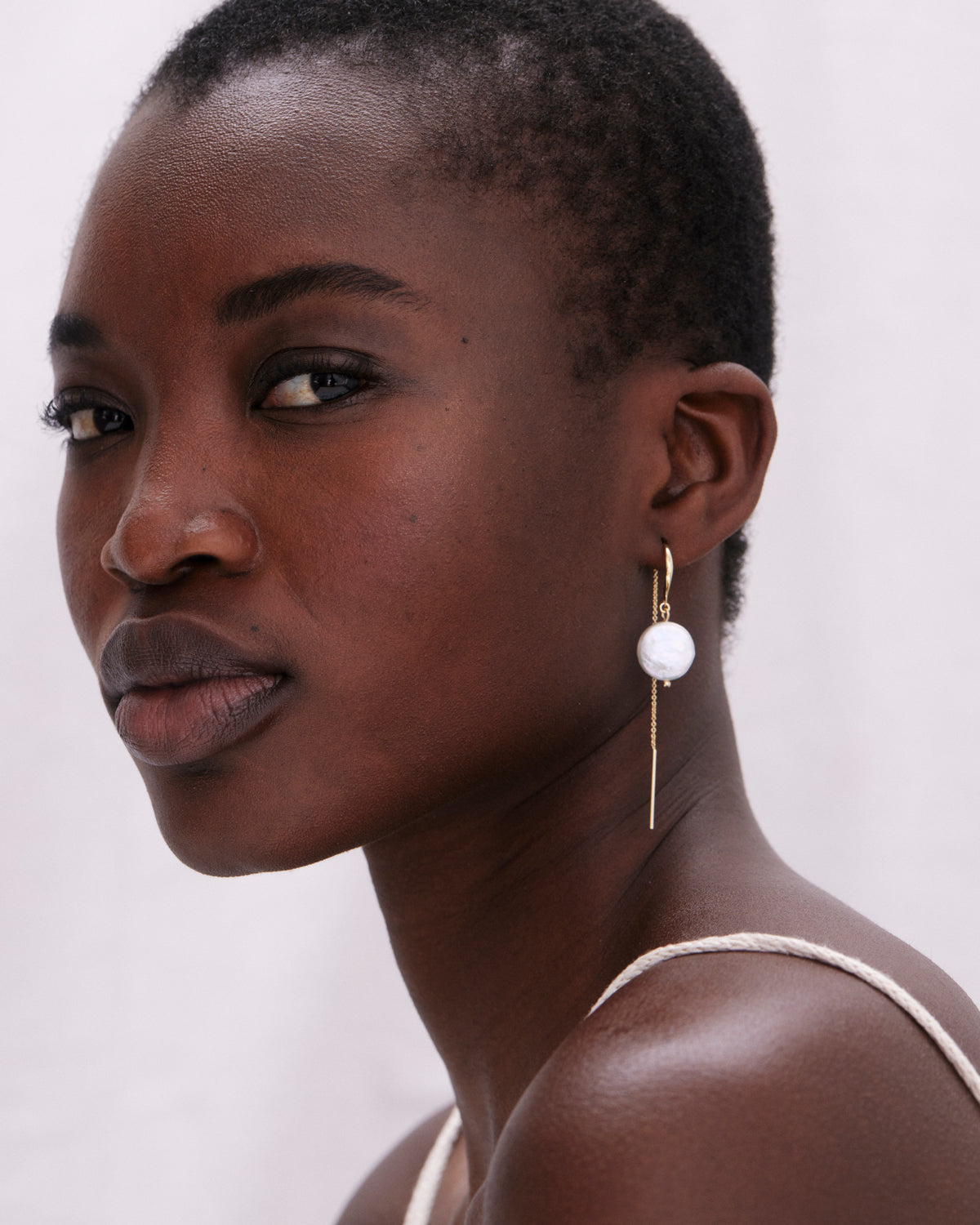 Grit Threader Earrings