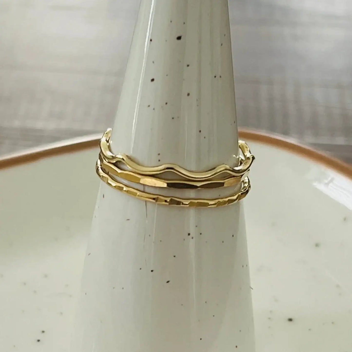 BEACHES STACKING RING SET