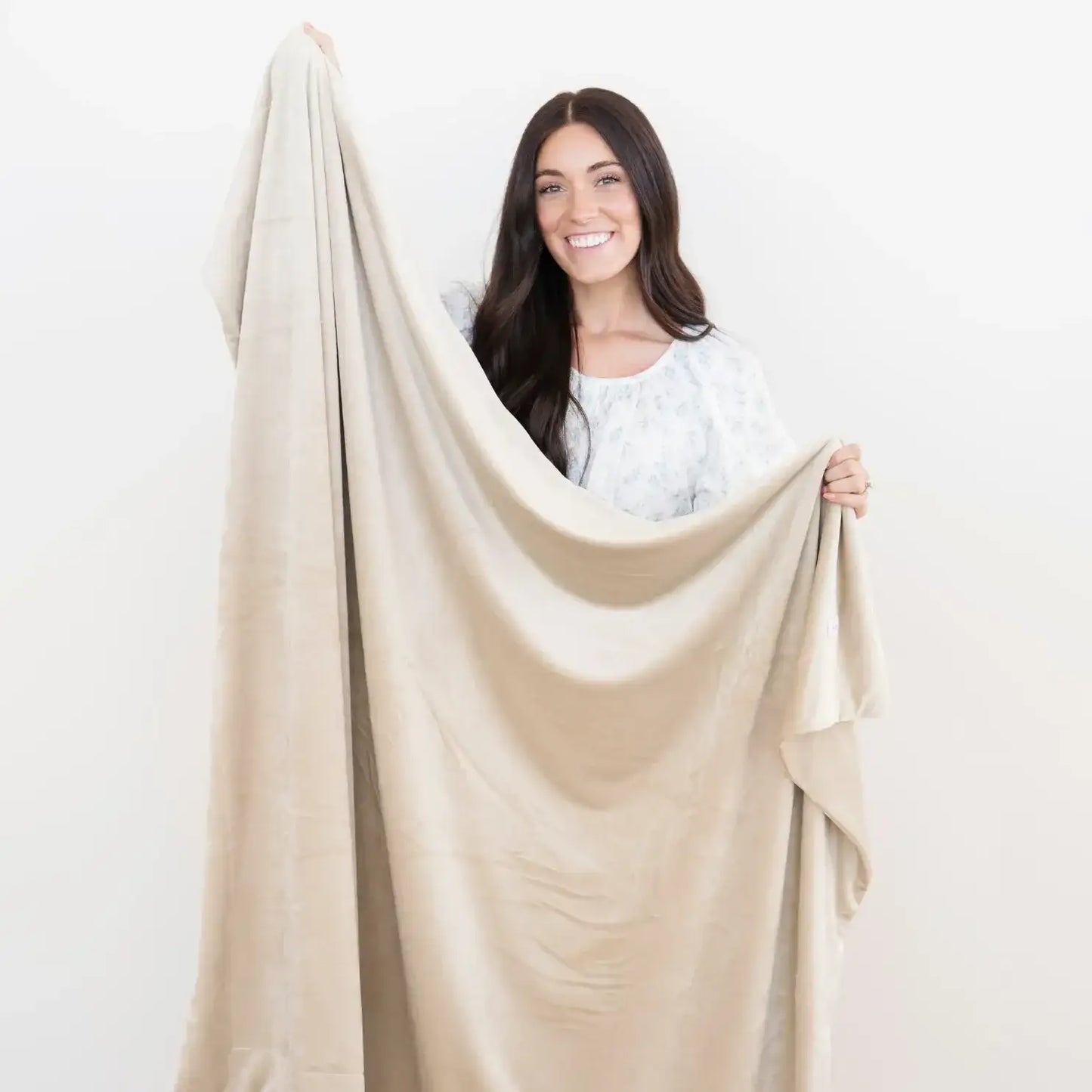 MINKY STRETCH XL THROW BLANKETS