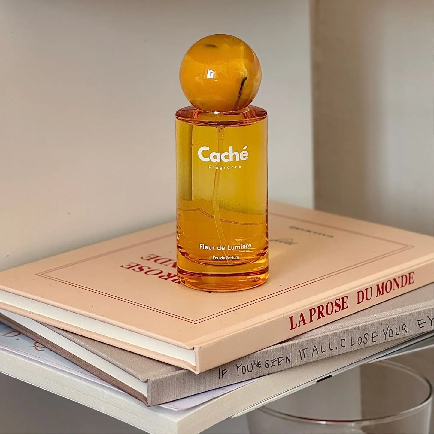 Caché - Fleur de Lumière