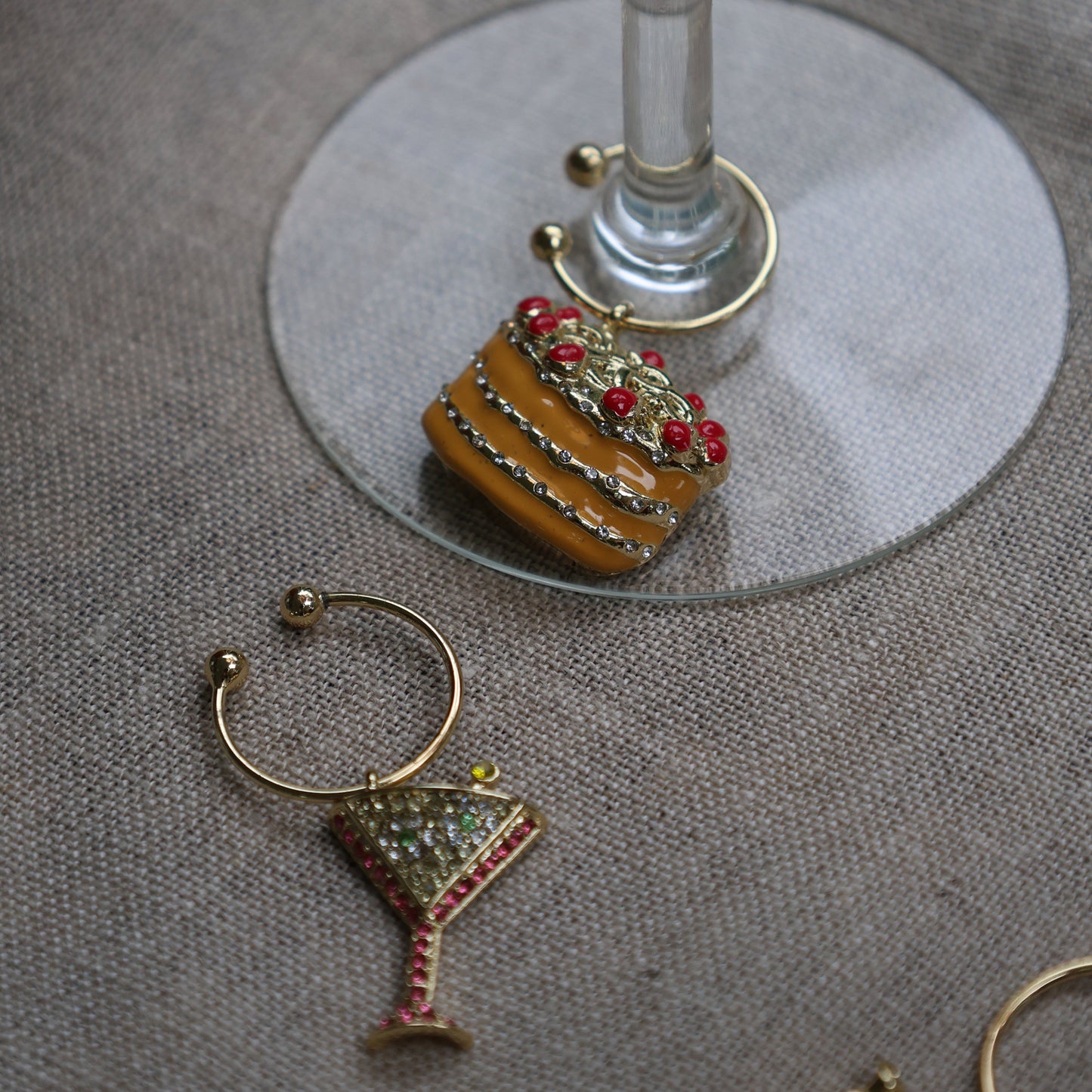 Garden party wine charms