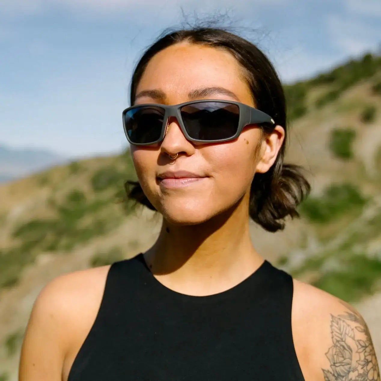 Yosemite | Sport Black | Polarized Grey Nx14 Lens