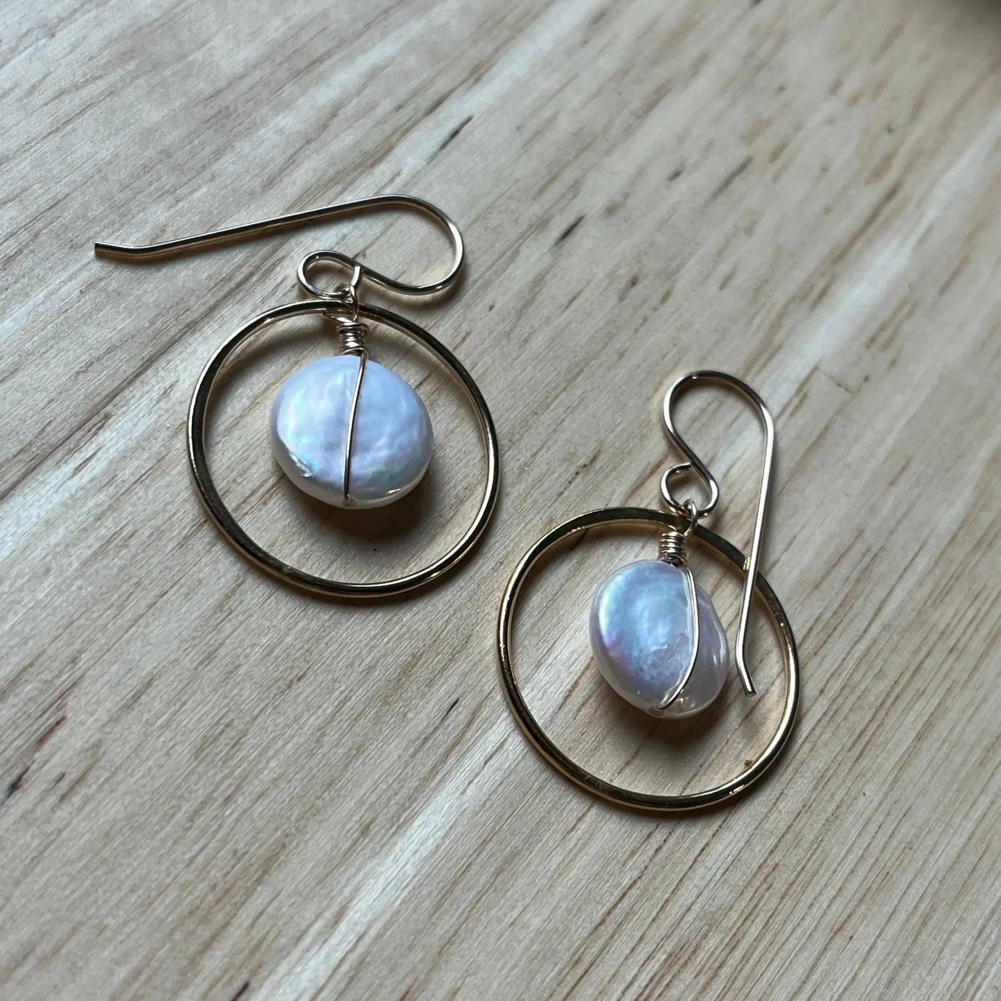 SEAGLOW COIN PEARL EARRINGS