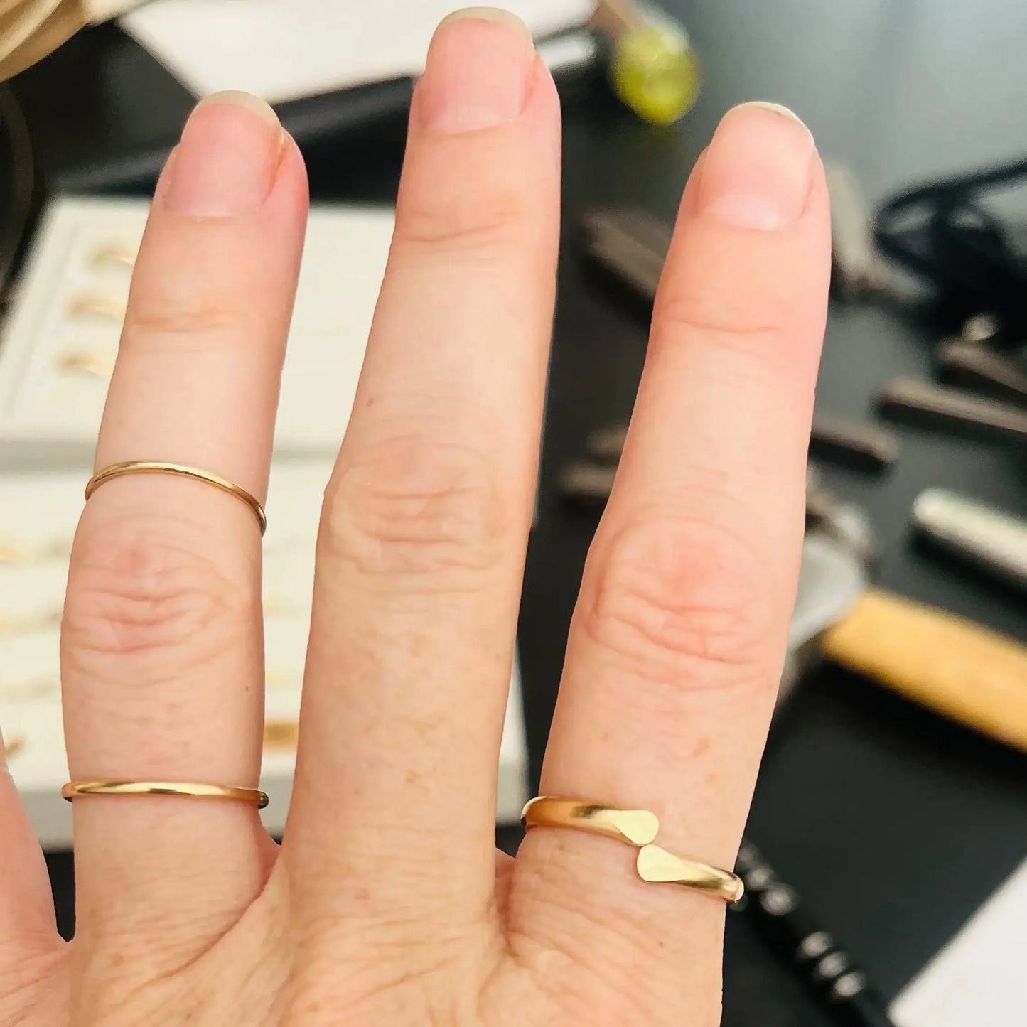 HUG RING