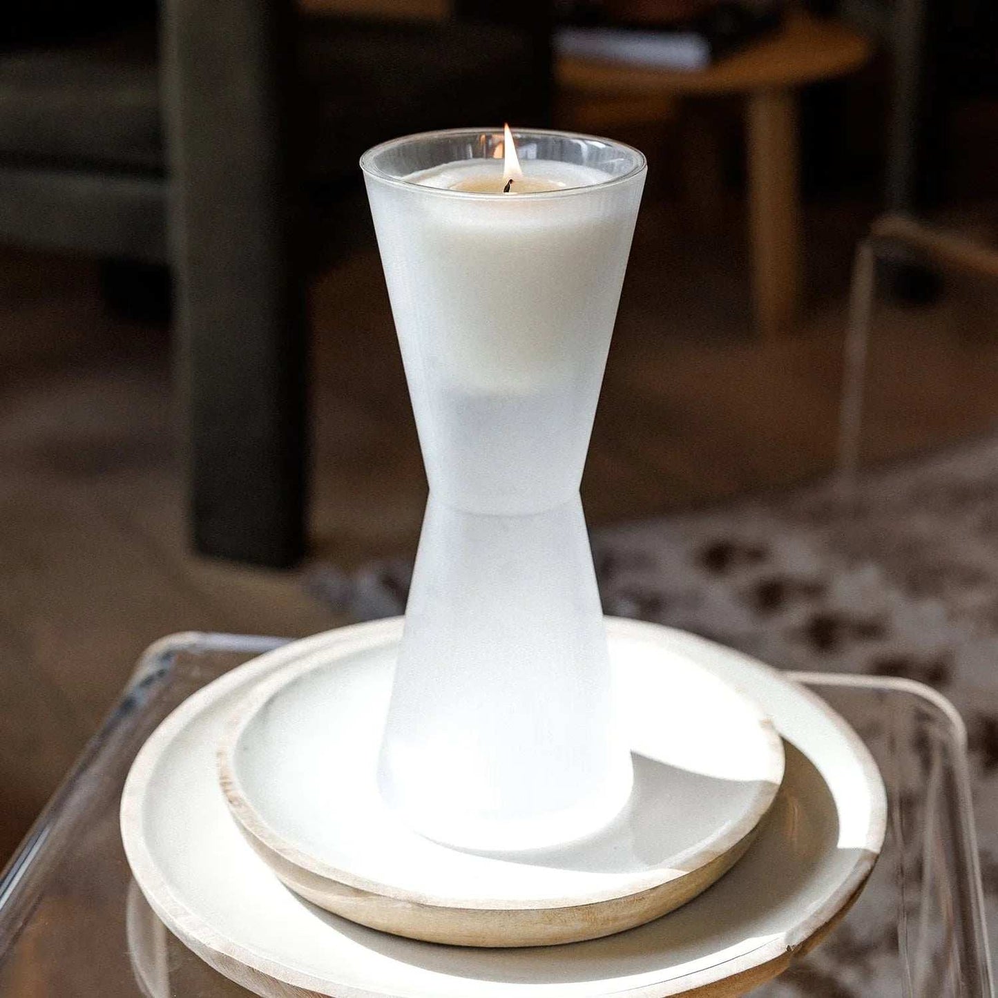 AIZ Candle - Cedar & Black Cherry
