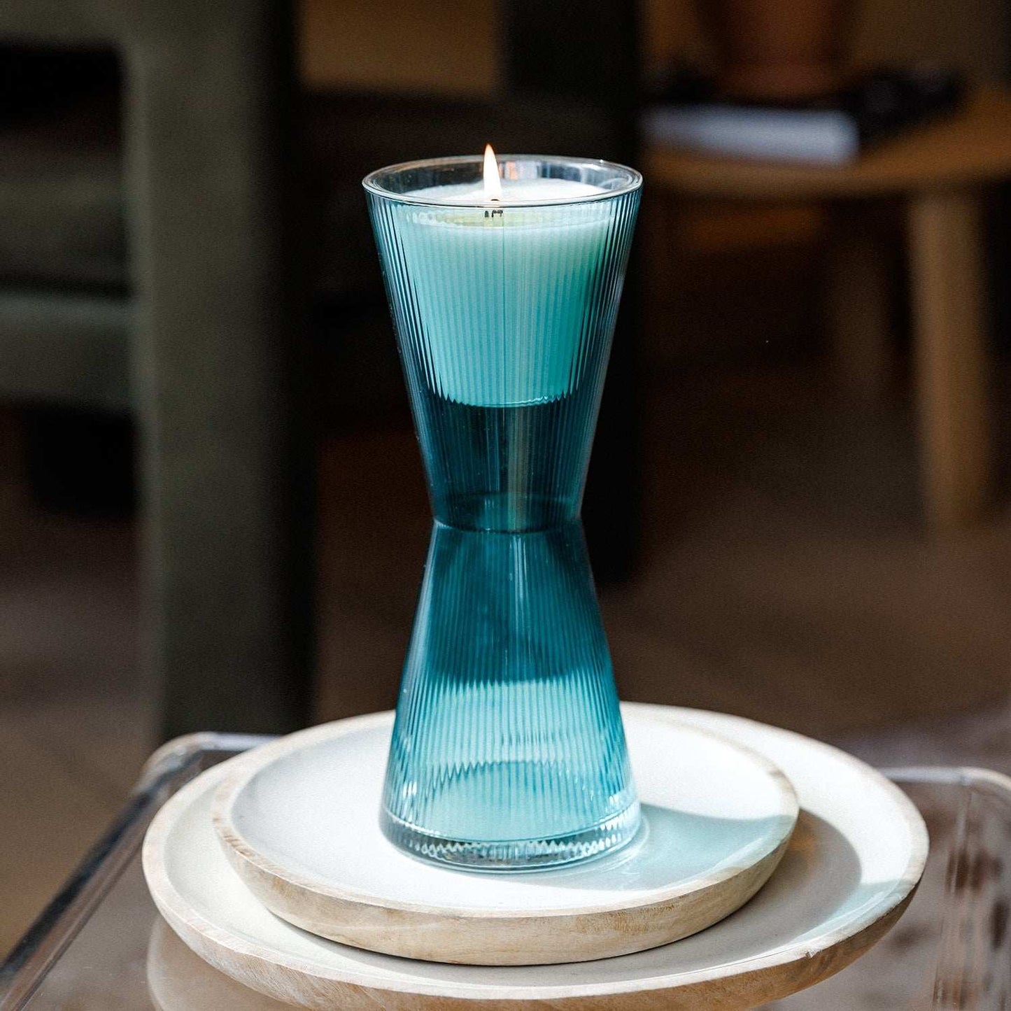 AIZ Candle - Cedar & Black Cherry