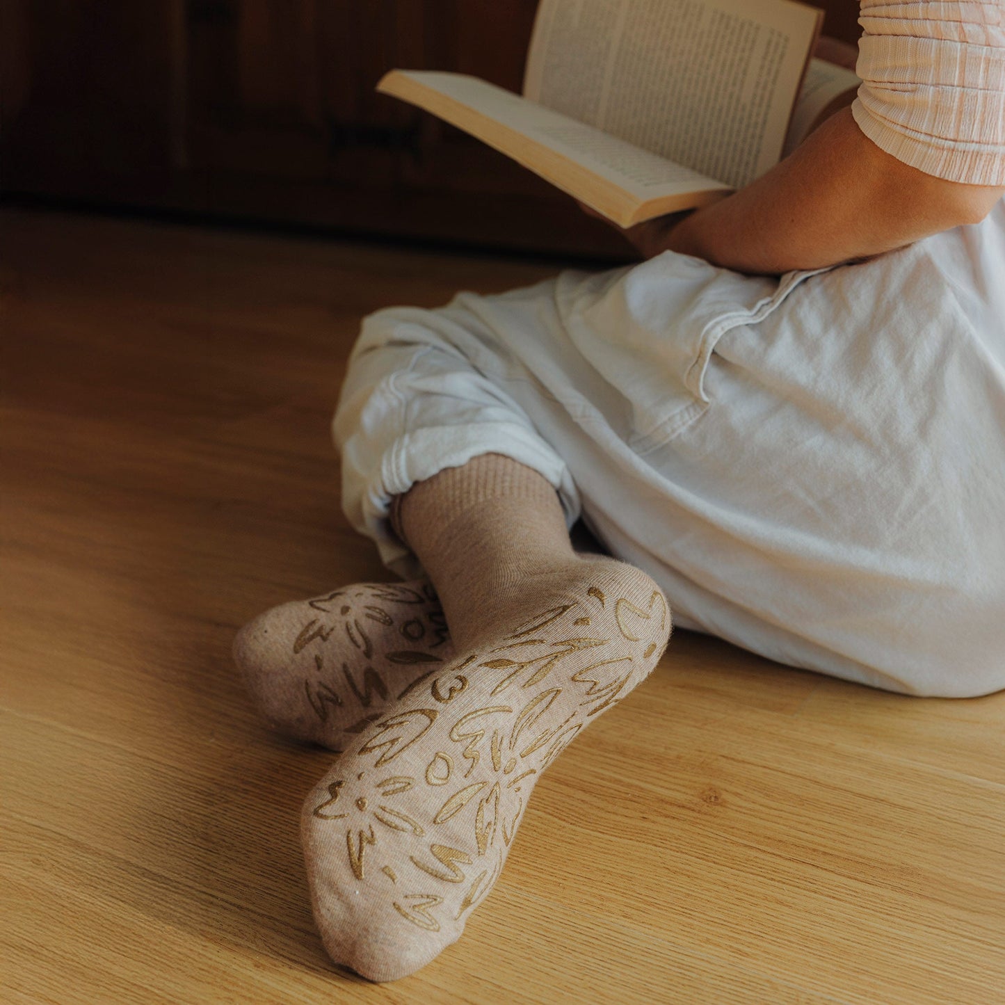 Serene Socks- Adult Organic Cotton Non-Slip Socks- 4 Seasons- Brown- 2 Pairs