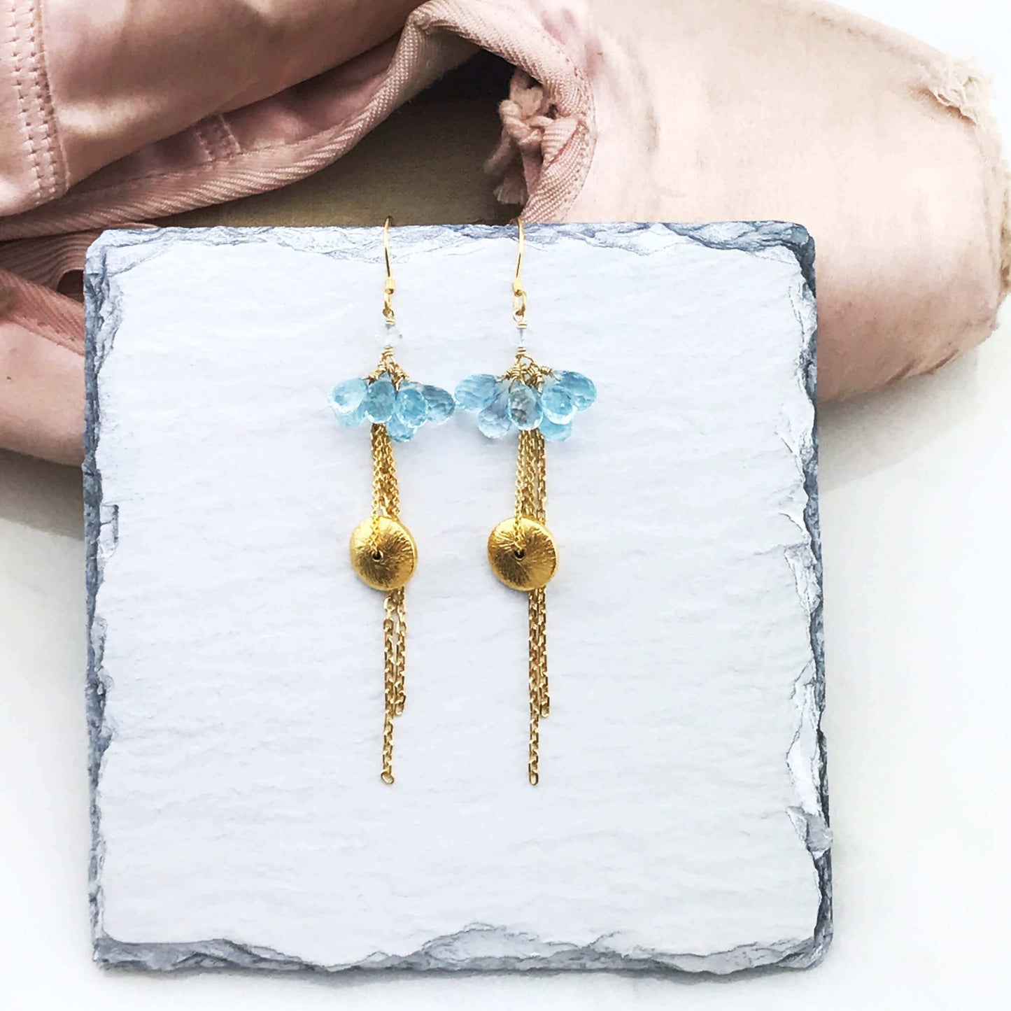 Aquamarine En Pointe Earrings