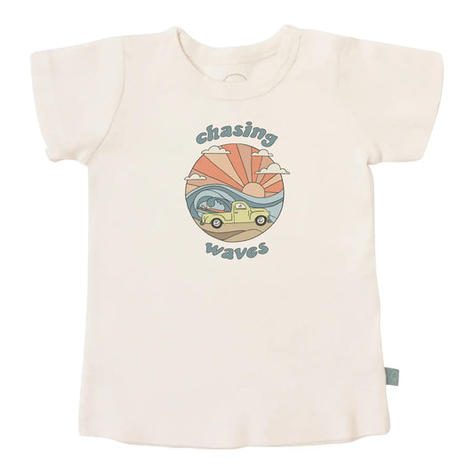 graphic tee | Chasing Waves