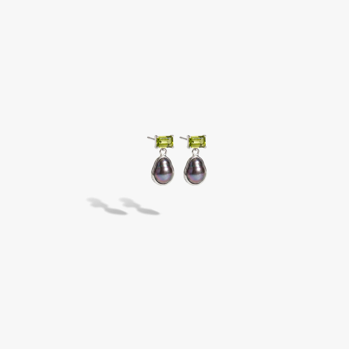 Molten Pearl Earrings