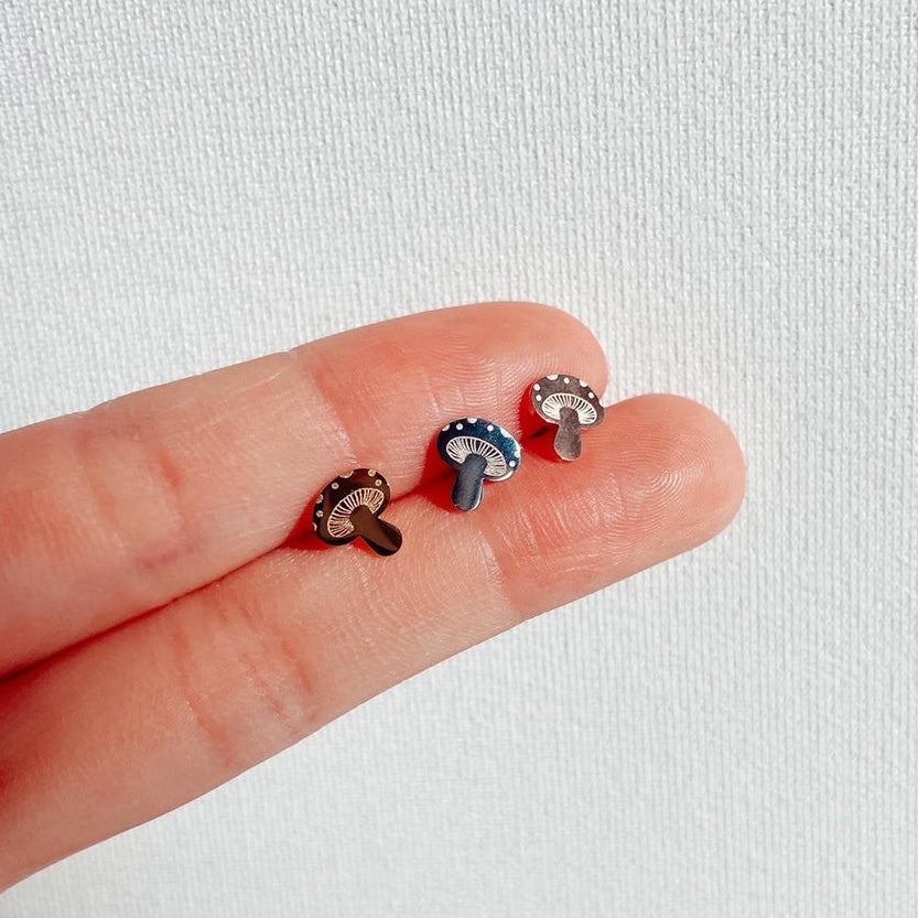 Groovy, funky & fun set- 3 pairs of earring studs