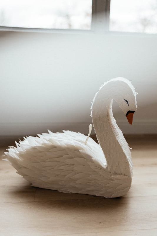 Princess swan piñata