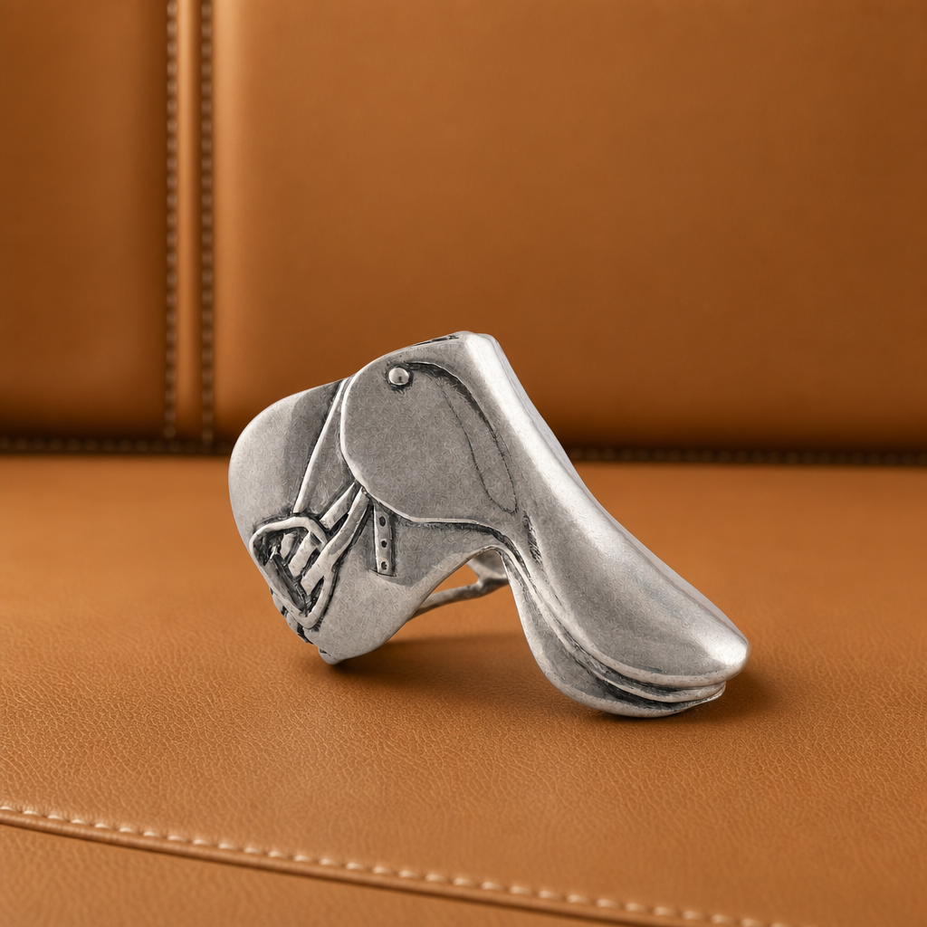English Saddle Napkin Rings
