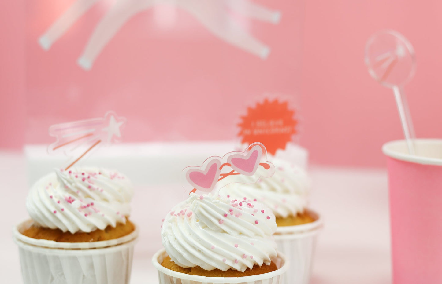 I Believe in Unicorns Acrylic Mini Topper Set