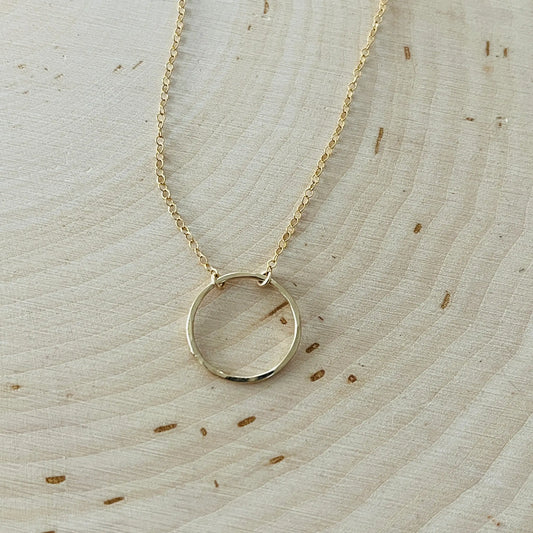 SMALL OLIVIA NECKLACE