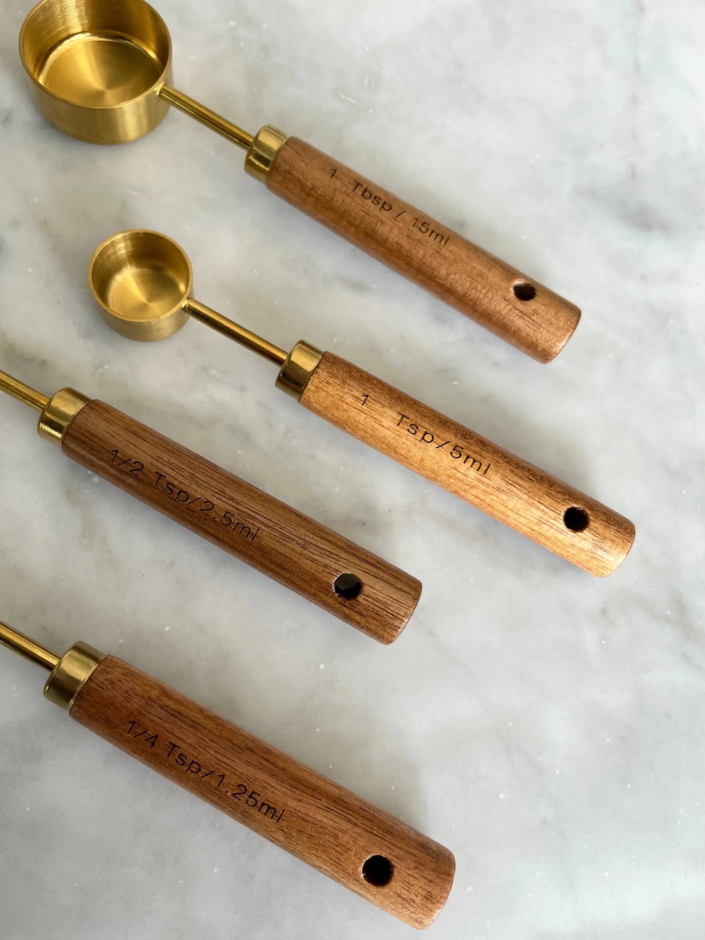 Montecito Acacia Wood and Gold Measuring Cups – Modern Kitchen Essentials