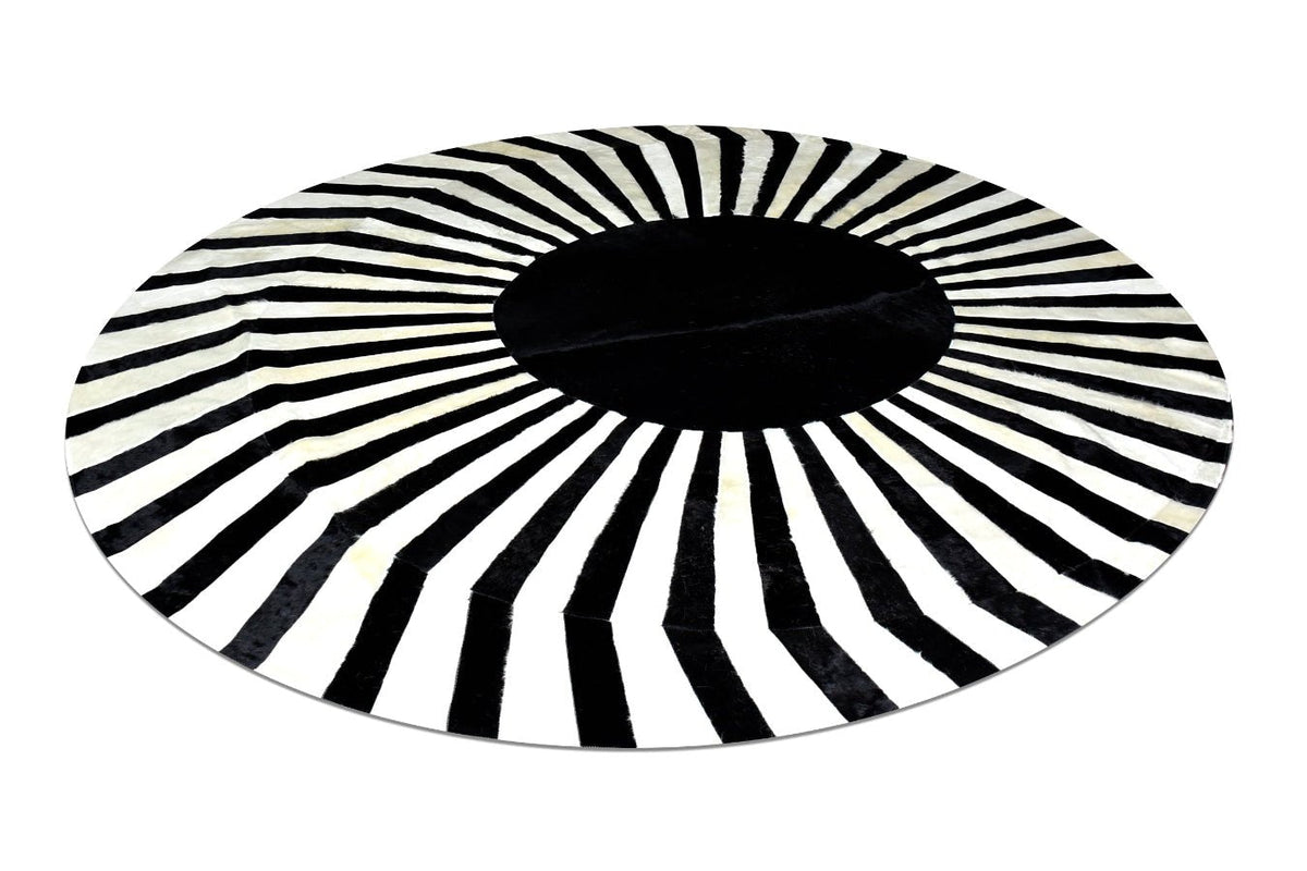 JAPAN SUN – Round Cowhide Rug in Black and White for Trade Professionals