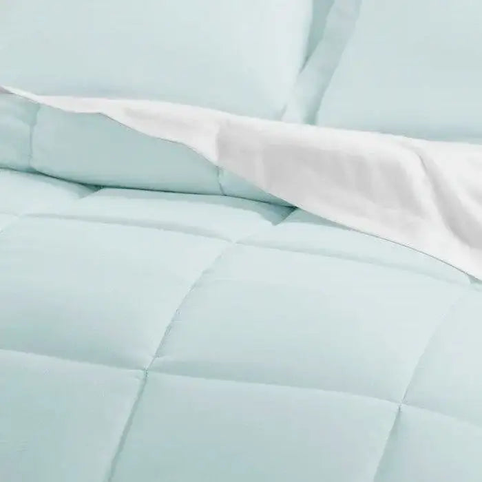 King size Microfiber 6-Piece Reversible Bed-in-a-Bag Comforter Set in Aqua Blue