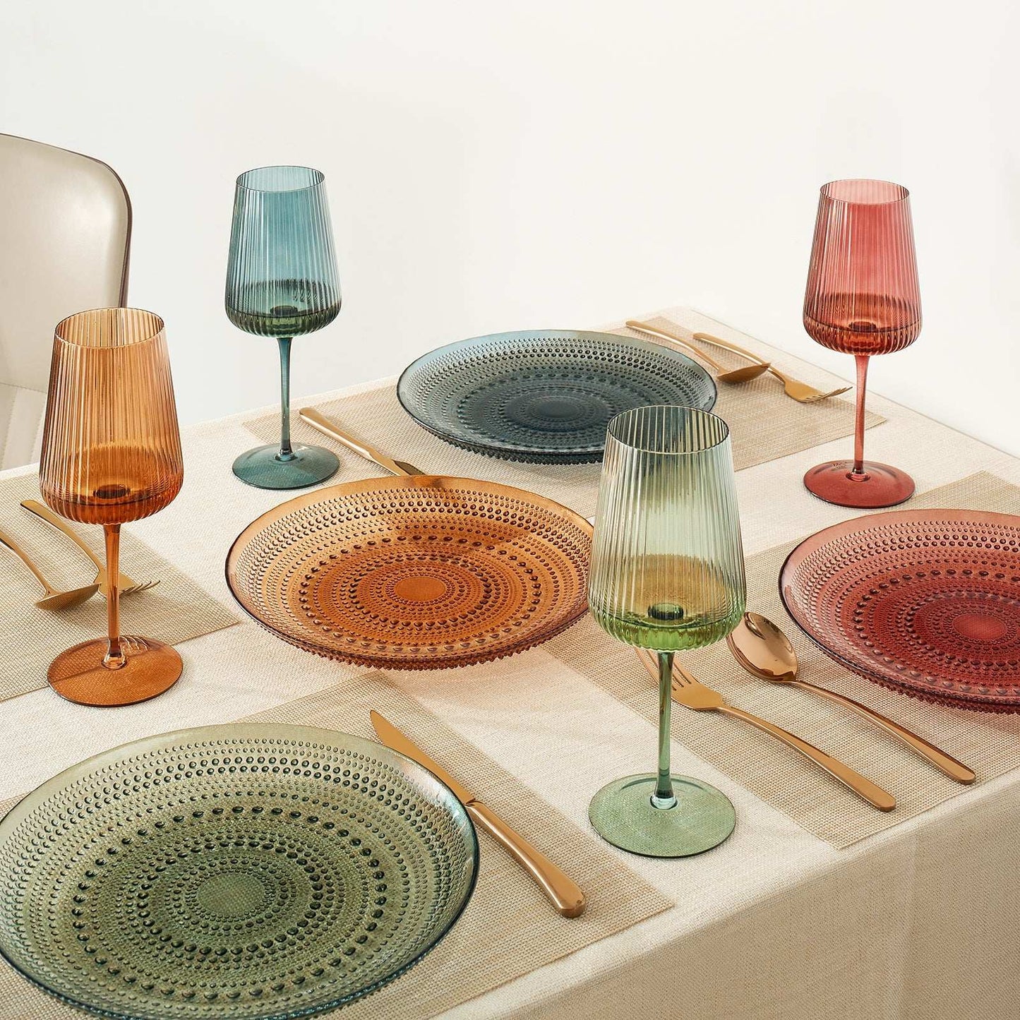 Tonal Hobnail Glass Plate, Set of 4
