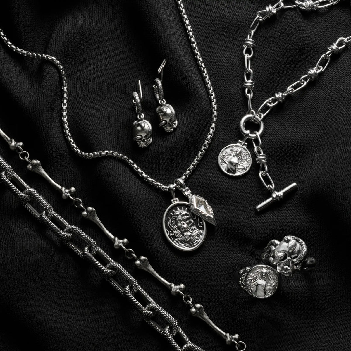 Lover's Knot Charm Collector Lariat