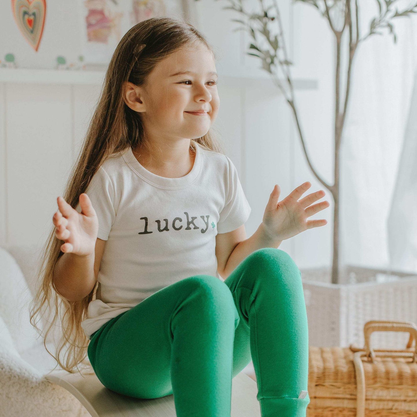 graphic tee | lucky