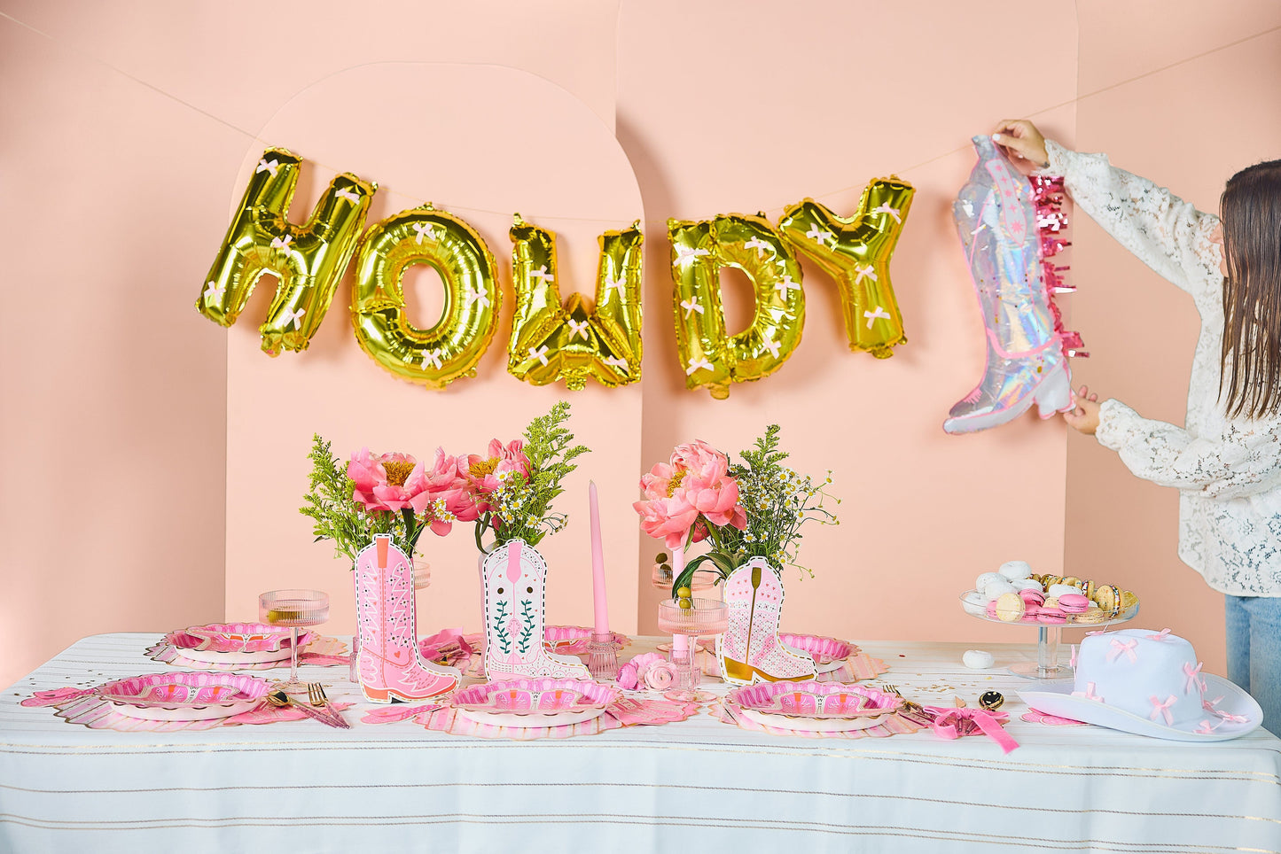 Howdy Darling Balloon Banner