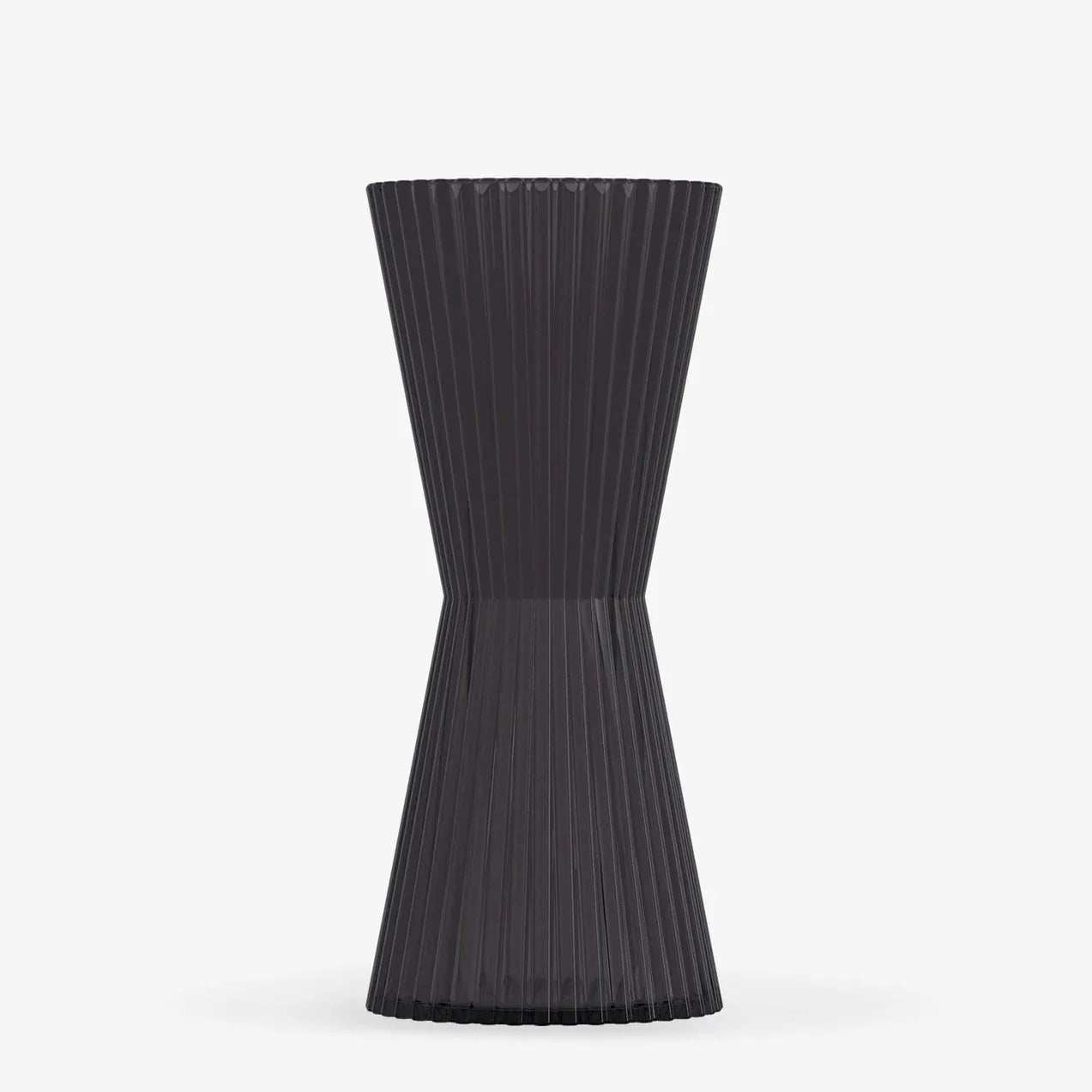 AIZ Glass in Charcoal