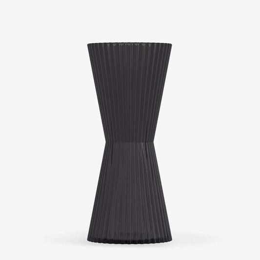 AIZ Glass in Charcoal
