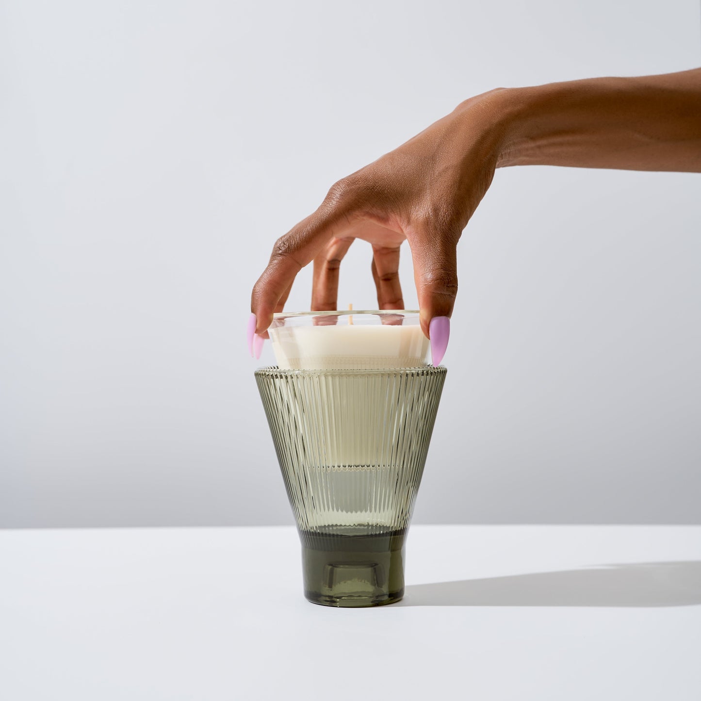 ZAI Candle - Cedar & Black Cherry