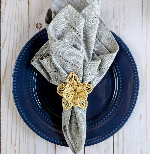 Star Flower Handwoven Iraca Napkin Ring