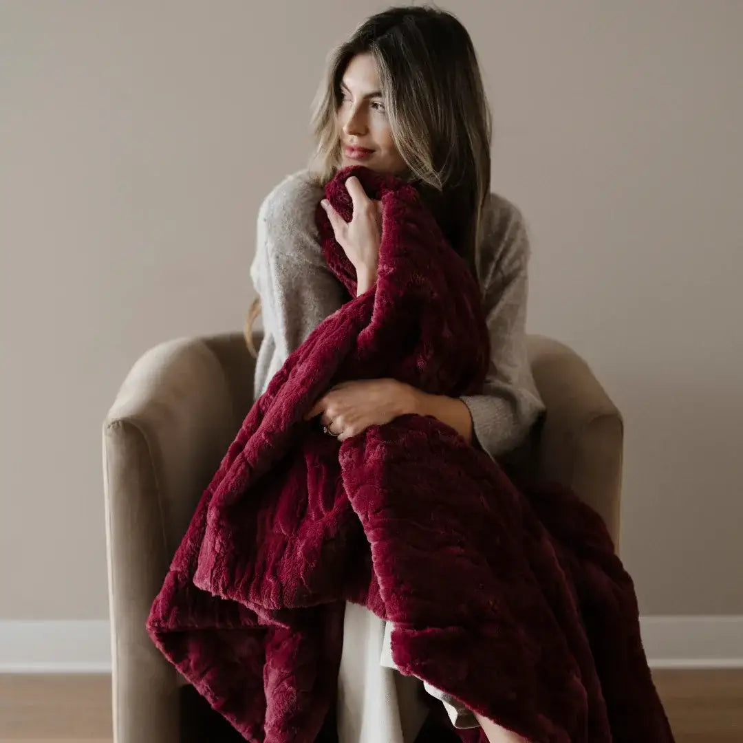 PATTERNED FAUX FUR XL THROW BLANKETS