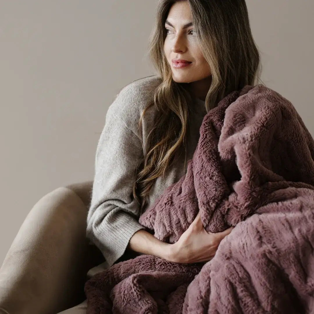 PATTERNED FAUX FUR XL THROW BLANKETS