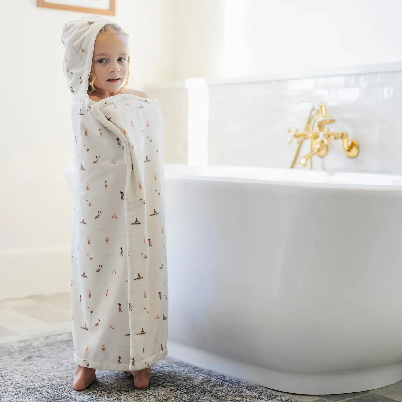 HOODED TOWELS